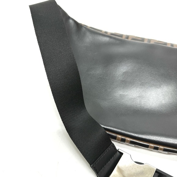 FENDI Black Leather Zucca Shoulder Bag - Picture 6 of 12